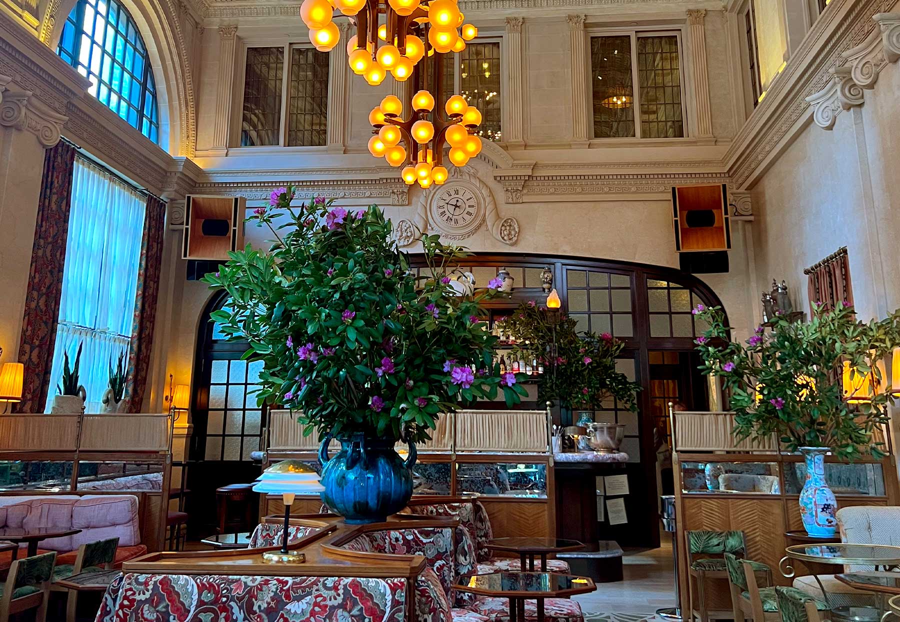 An Award Winning Downtown Hotel