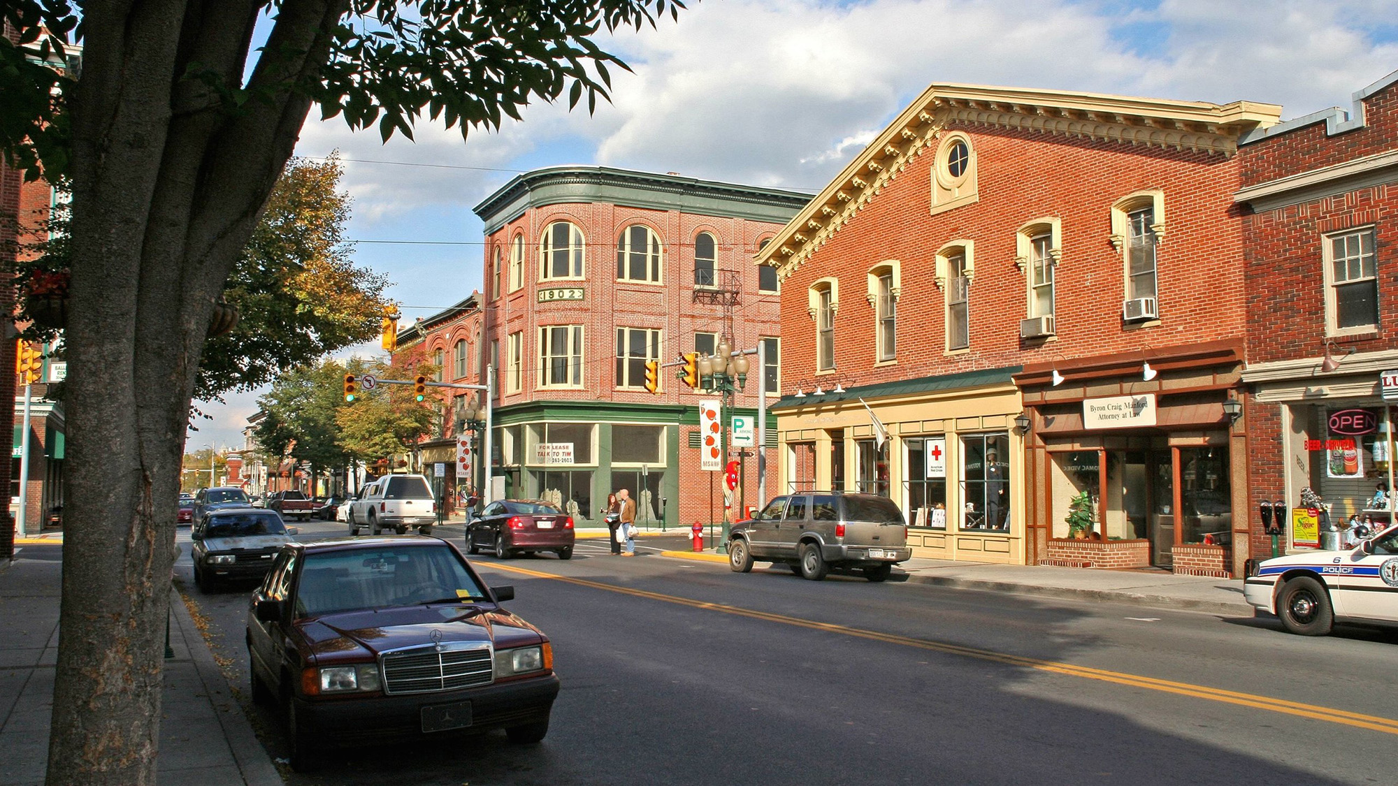 A Vibrant Mixed-Use Space
